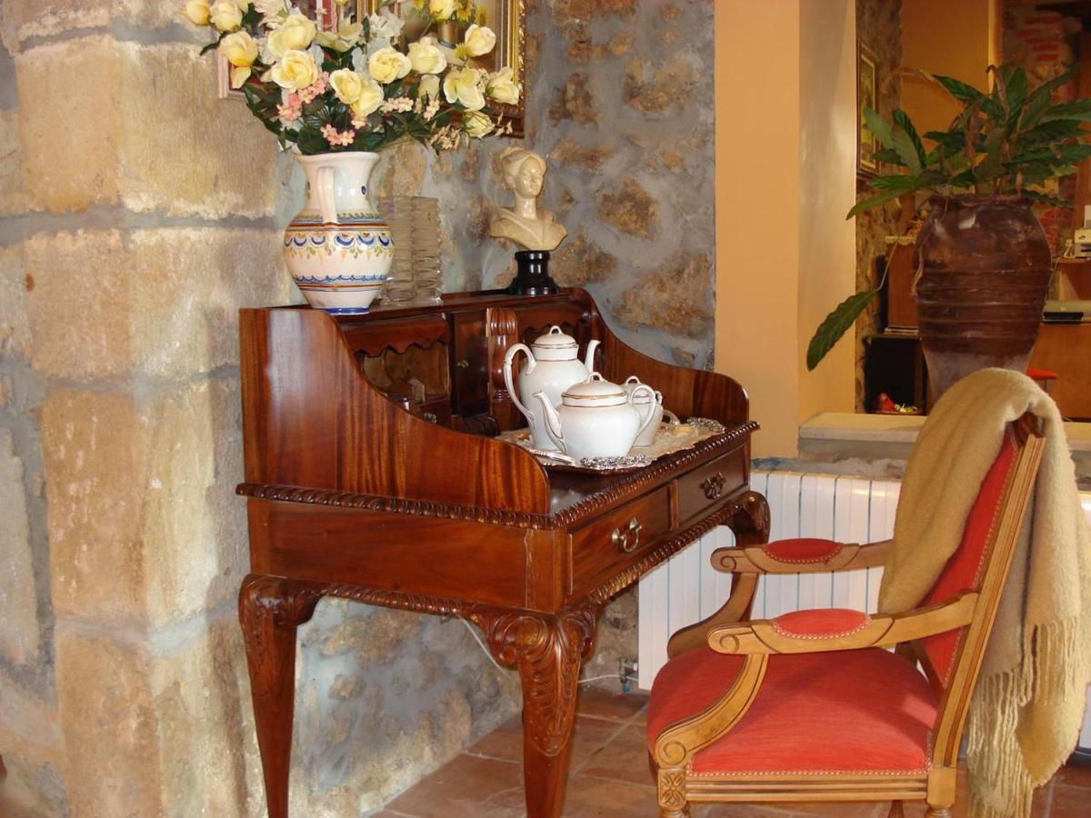 Hotel Palacio Garcia Quijano Corrales De Buelna Exteriér fotografie