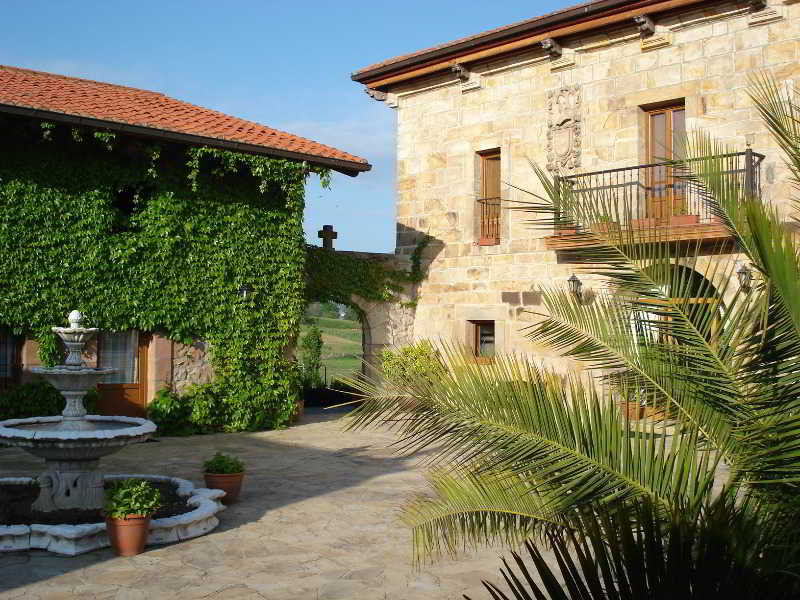 Hotel Palacio Garcia Quijano Corrales De Buelna Exteriér fotografie