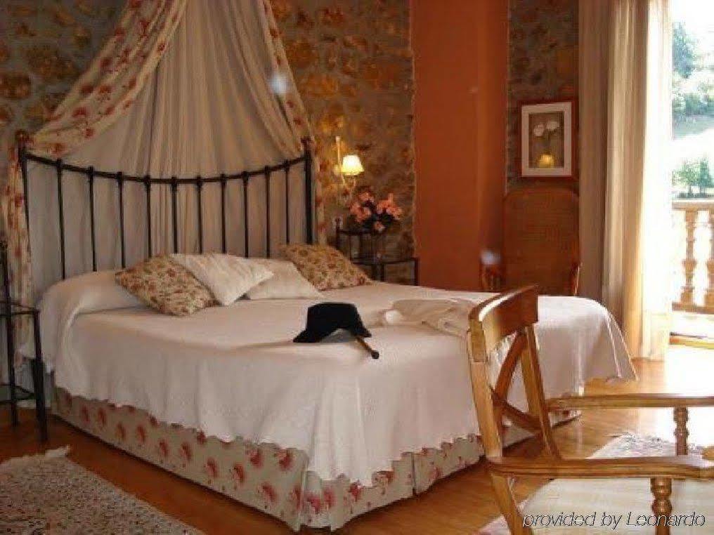 Hotel Palacio Garcia Quijano Corrales De Buelna Exteriér fotografie