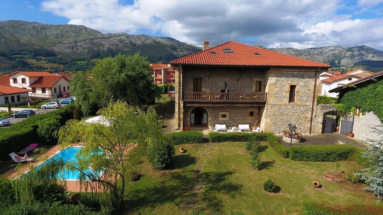 Hotel Palacio Garcia Quijano Corrales De Buelna Exteriér fotografie